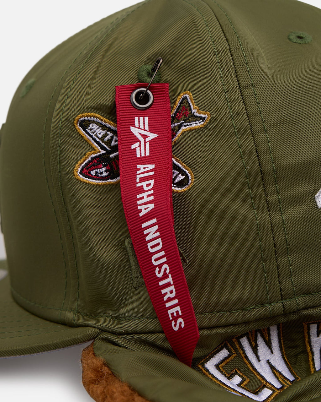 New Era X Alpha Industries New York Yankees 59FITY Dog Ear Fitted Olive