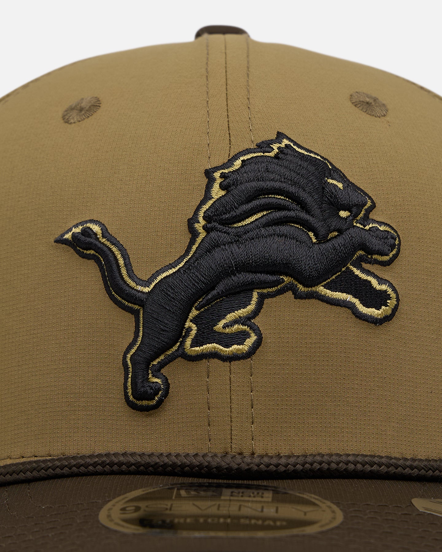 New Era Detroit Lions 'Salute' 9SEVENTY Snapback Olive