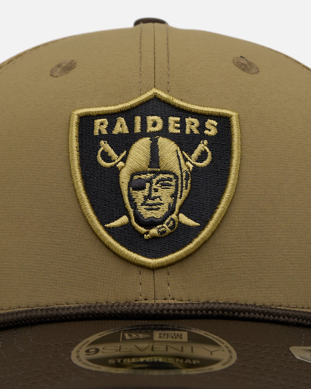 New Era Las Vegas Raiders 'Salute' 9SEVENTY Snapback Olive