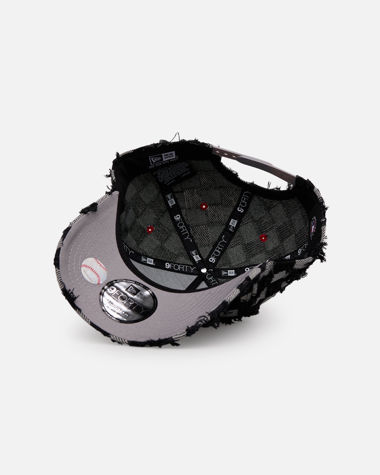 New Era Atlanta Braves 'Frayed Checkerboard' 9FORTY A-Frame Snapback Black/Grey