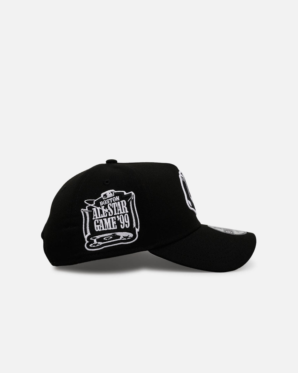New Era Boston Red Sox 'Black And White' 9FORTY A-Frame Snapback Black/White