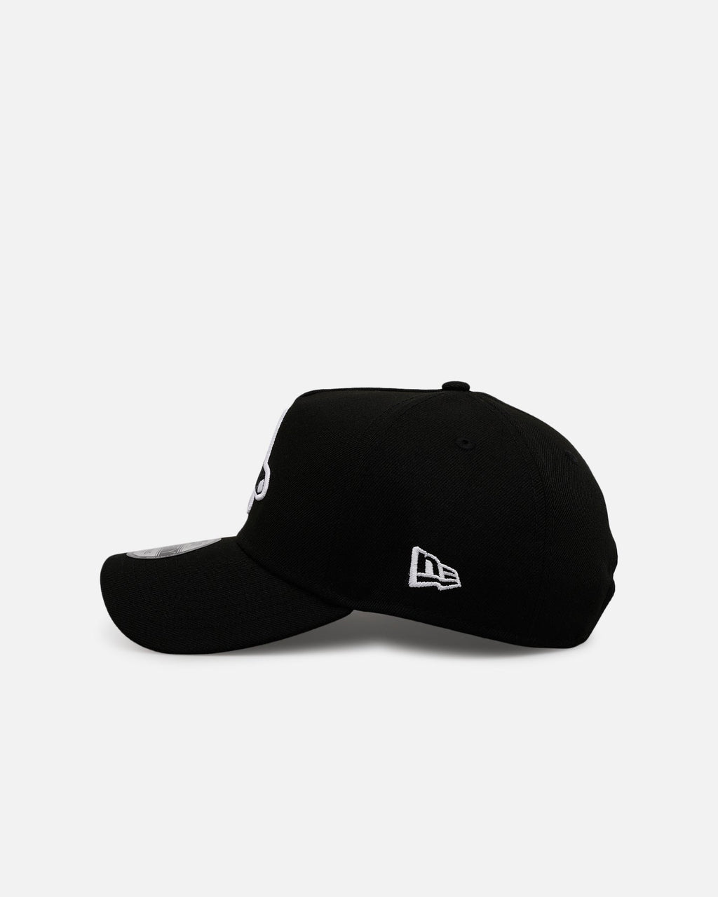 New Era Boston Red Sox 'Black And White' 9FORTY A-Frame Snapback Black/White