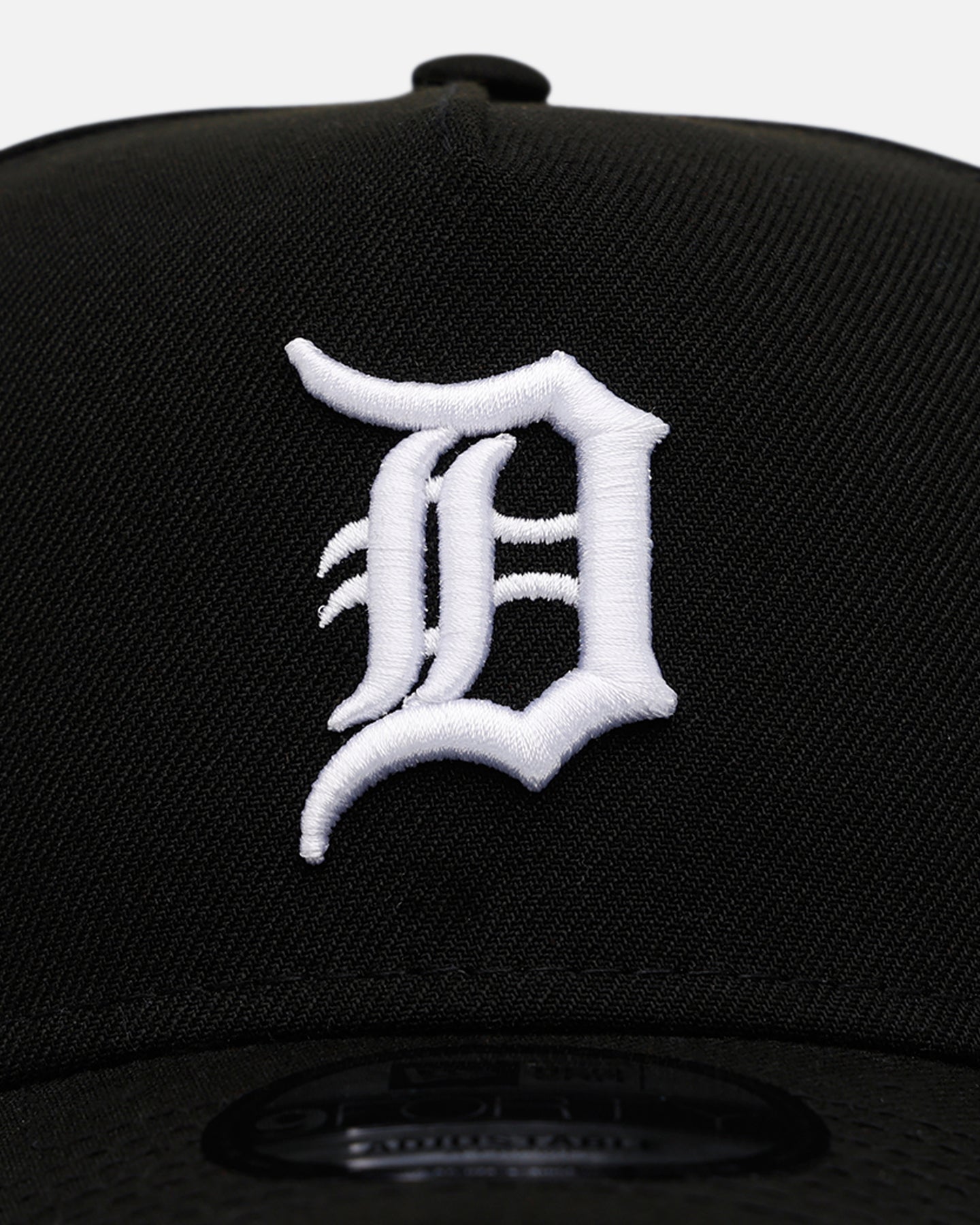 New Era Detroit Tigers 'Black And White' 9FORTY A-Frame Snapback Black/White