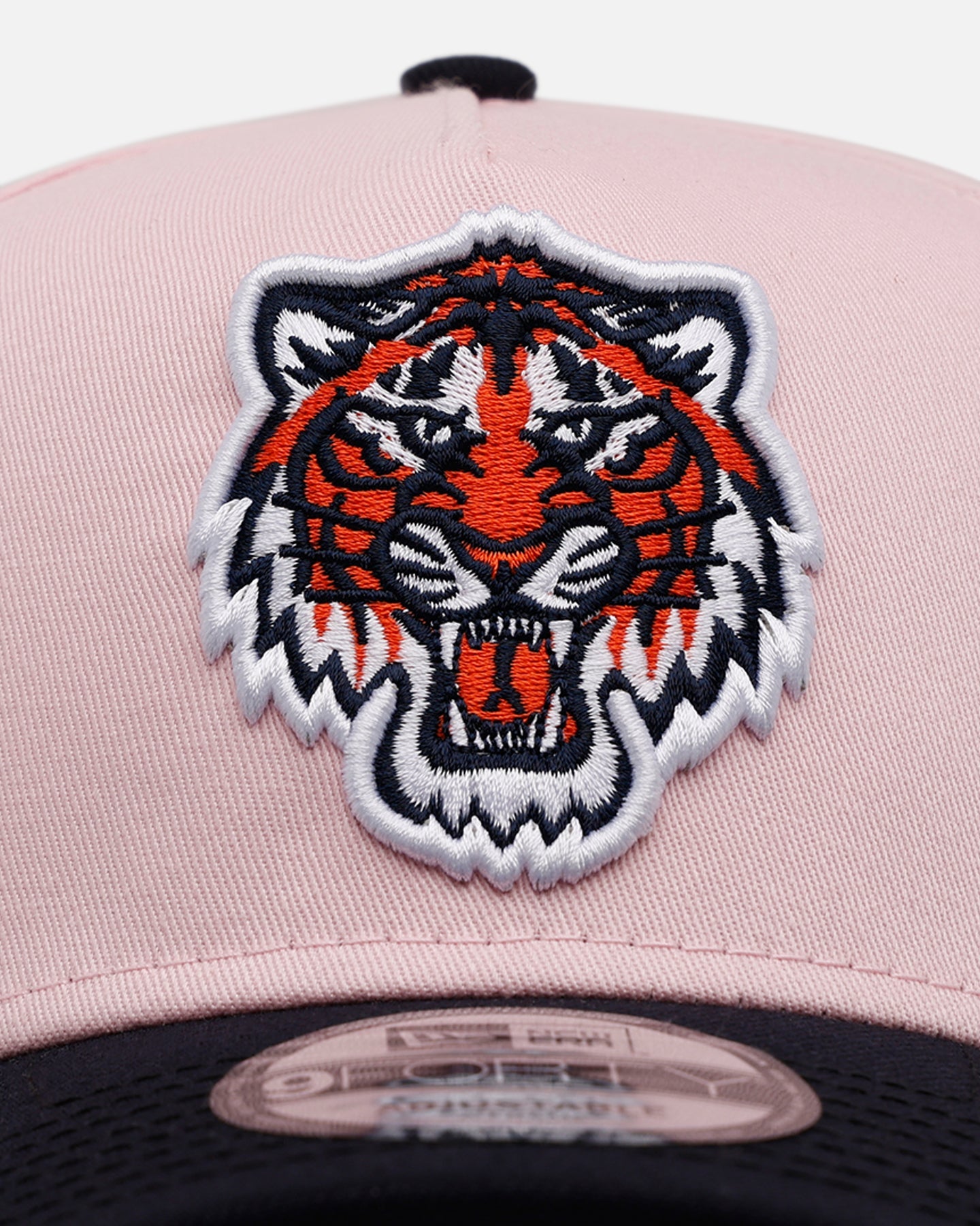New Era Detroit Tigers 'Pink Crown' 9FORTY A-Frame Snapback Pink