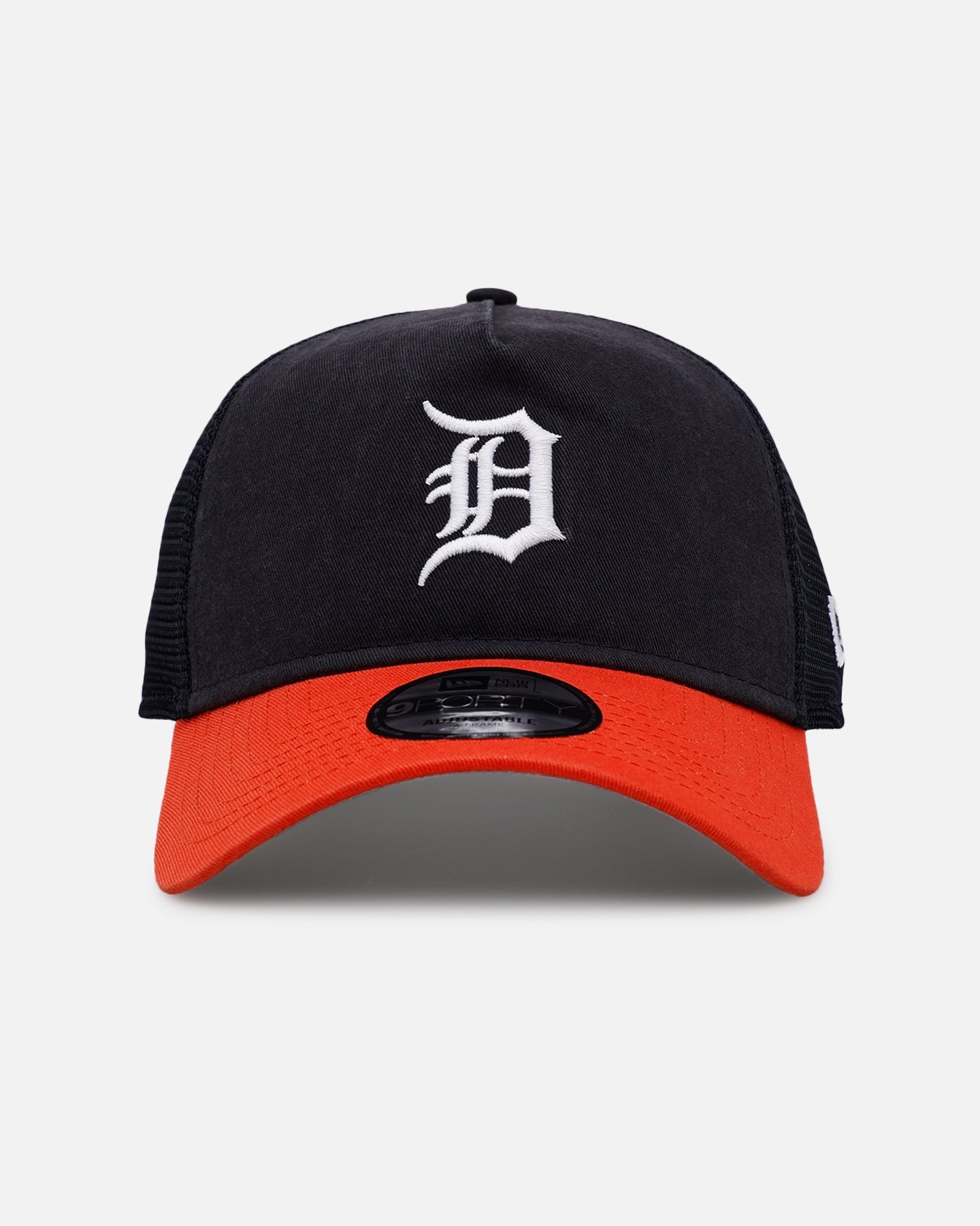 New Era Detroit Tigers 'Washed Truckers' 9FORTY A-Frame Trucker Snapback Official Team Color