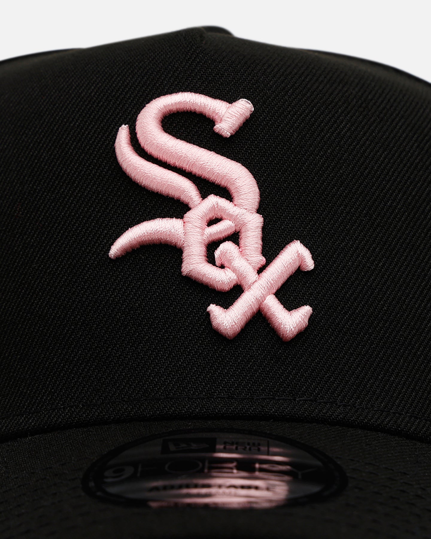 New Era Chicago White Sox 'Black And Pink' 9FORTY A-Frame Snapback Black/Pink