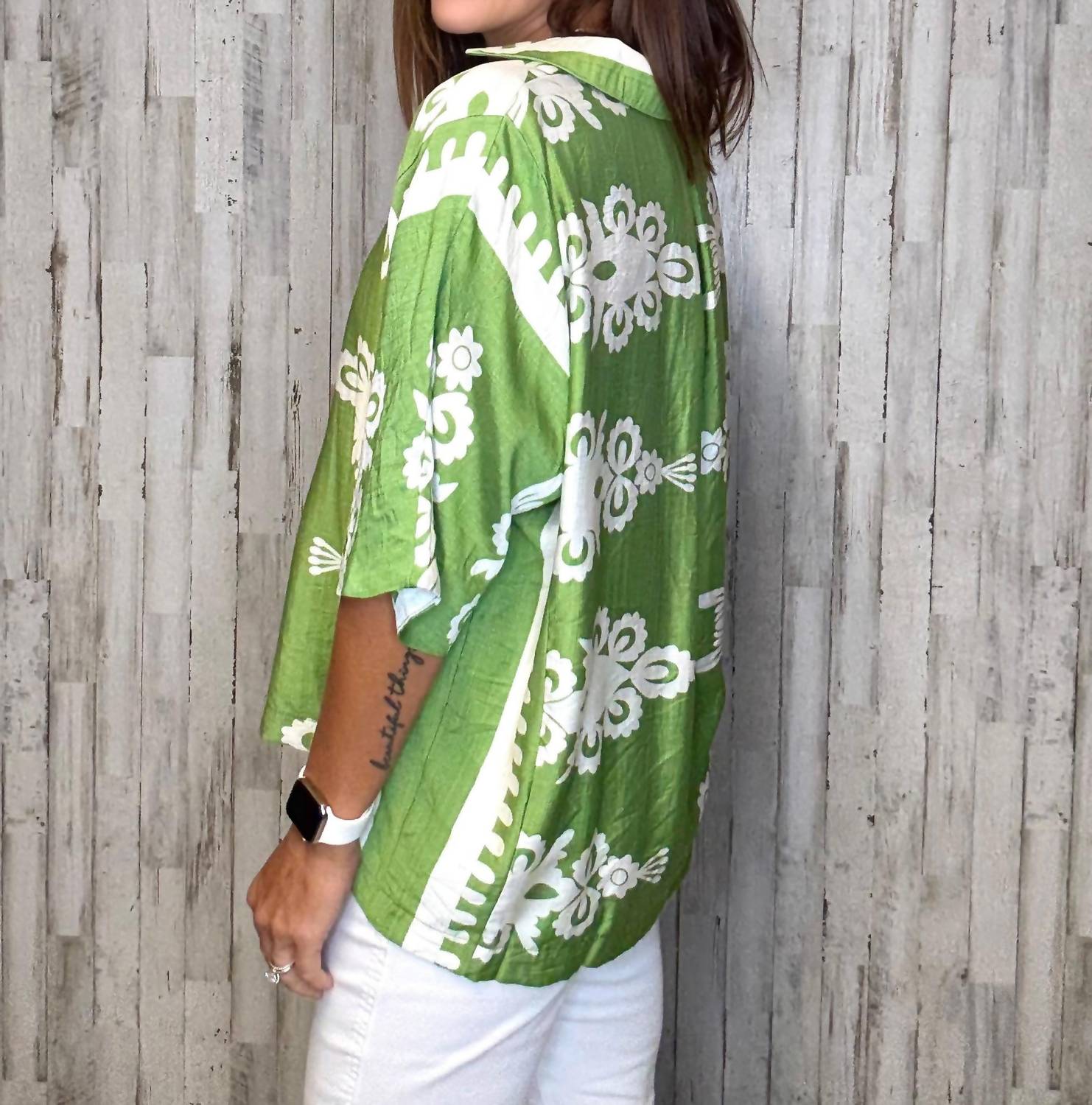 Umgee - Laney V-neck Top